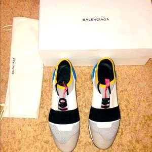Never worn Balenciaga sneakers never worn in box with dust bag.